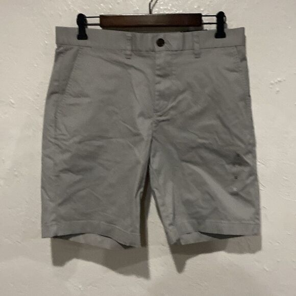 NWT Tommy Hilfiger TH Flex Shorts - Gray W32 Inseam 9 - Picture 1 of 6